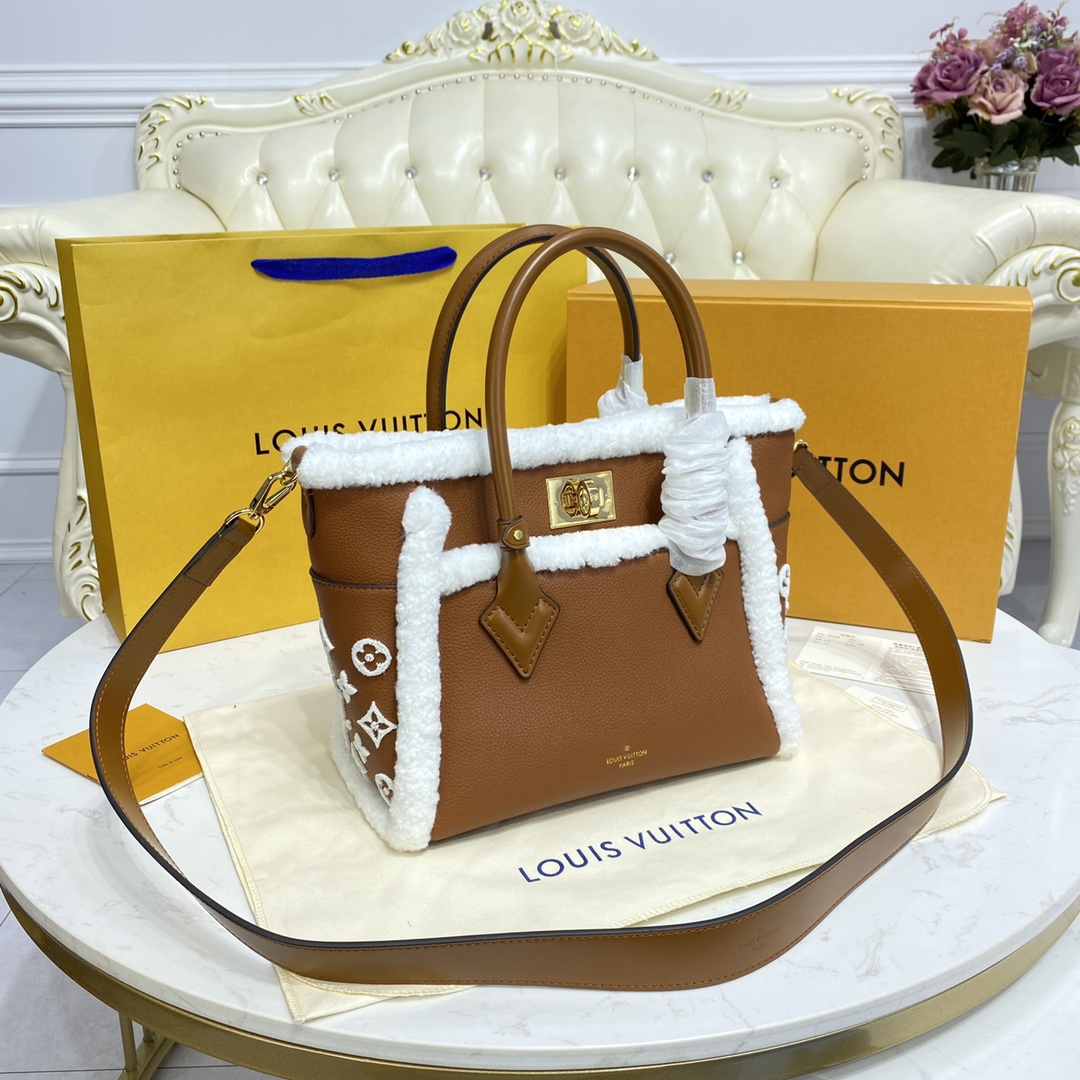 Louis Vuitton ON MY SIDE PM Tote Bag M58918 Caramel